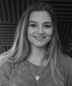 Author Hollie Thubron