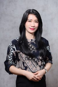 Author Regina Clarinda